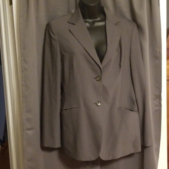 Talbots Womens Blazer  98% Wool Spandex Gray Button-Up Pockets Lined Sz 6 EUC - Picture 1 of 8